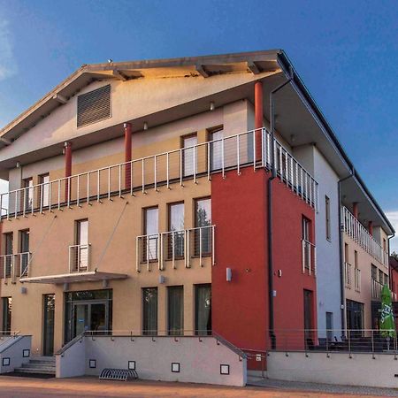 Centrum Wypoczynkowo-Konferencyjne Solaris Łazy المظهر الخارجي الصورة